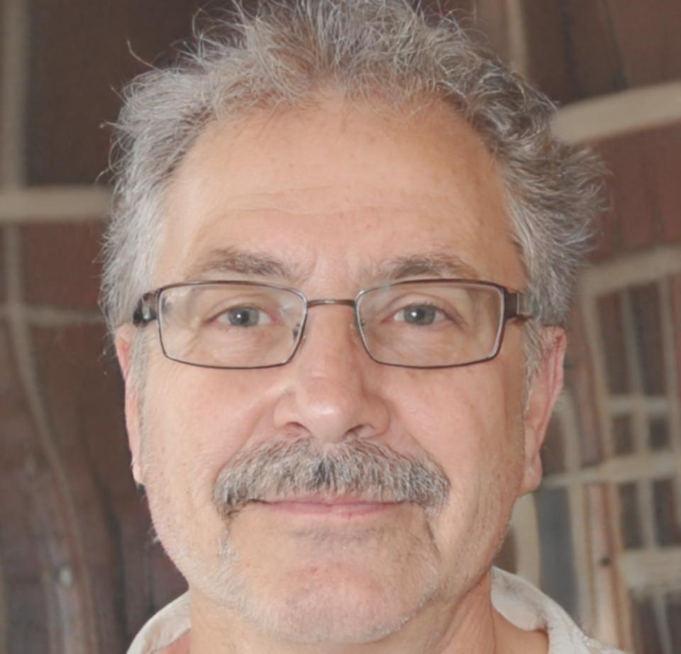 Instructor especializado en tendencias financieras